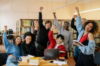 Les outils numériques font désormais partie du quotidien de nombreux étudiants à l’université.
